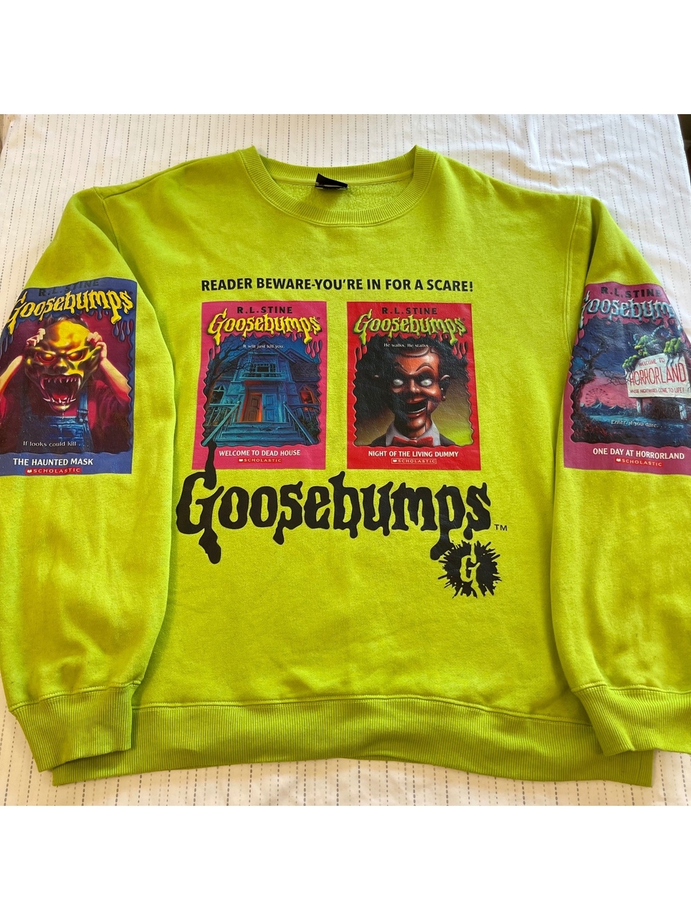 DUMBGOOD Goosebumps Graphic Sweatshirt Green Size L